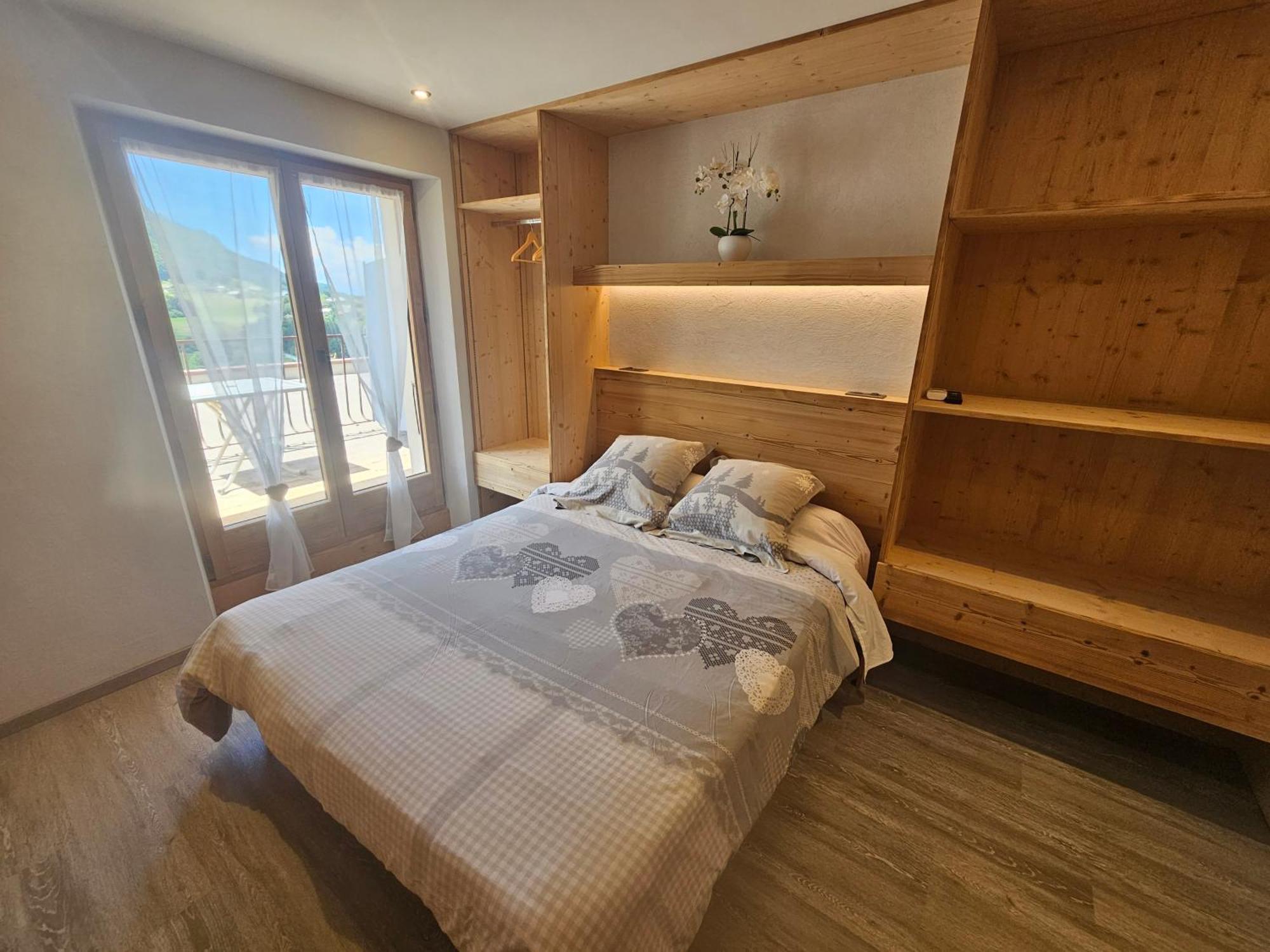 Hotel Plein Soleil Vacheresse Екстериор снимка